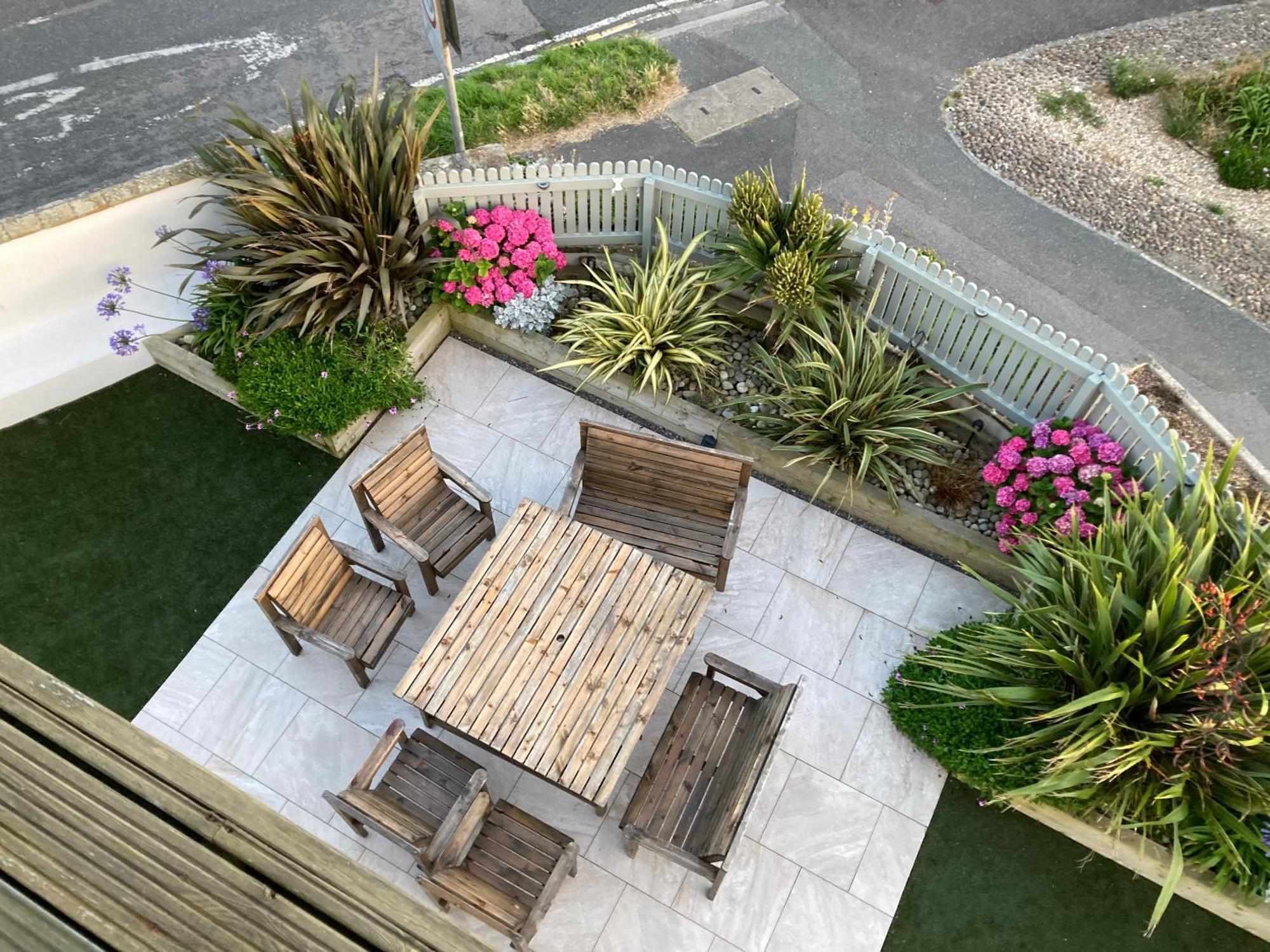 Beautiful 3 Bedroom Apartment By The Sea New Quay Exterior foto